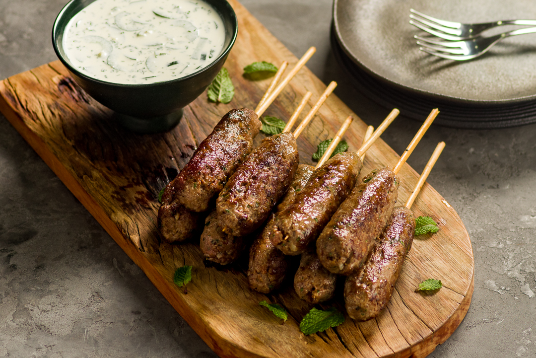 Receita de kafta com molho tzatziki