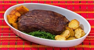 Como fazer picanha no espeto com molho de alho - Minerva Foods