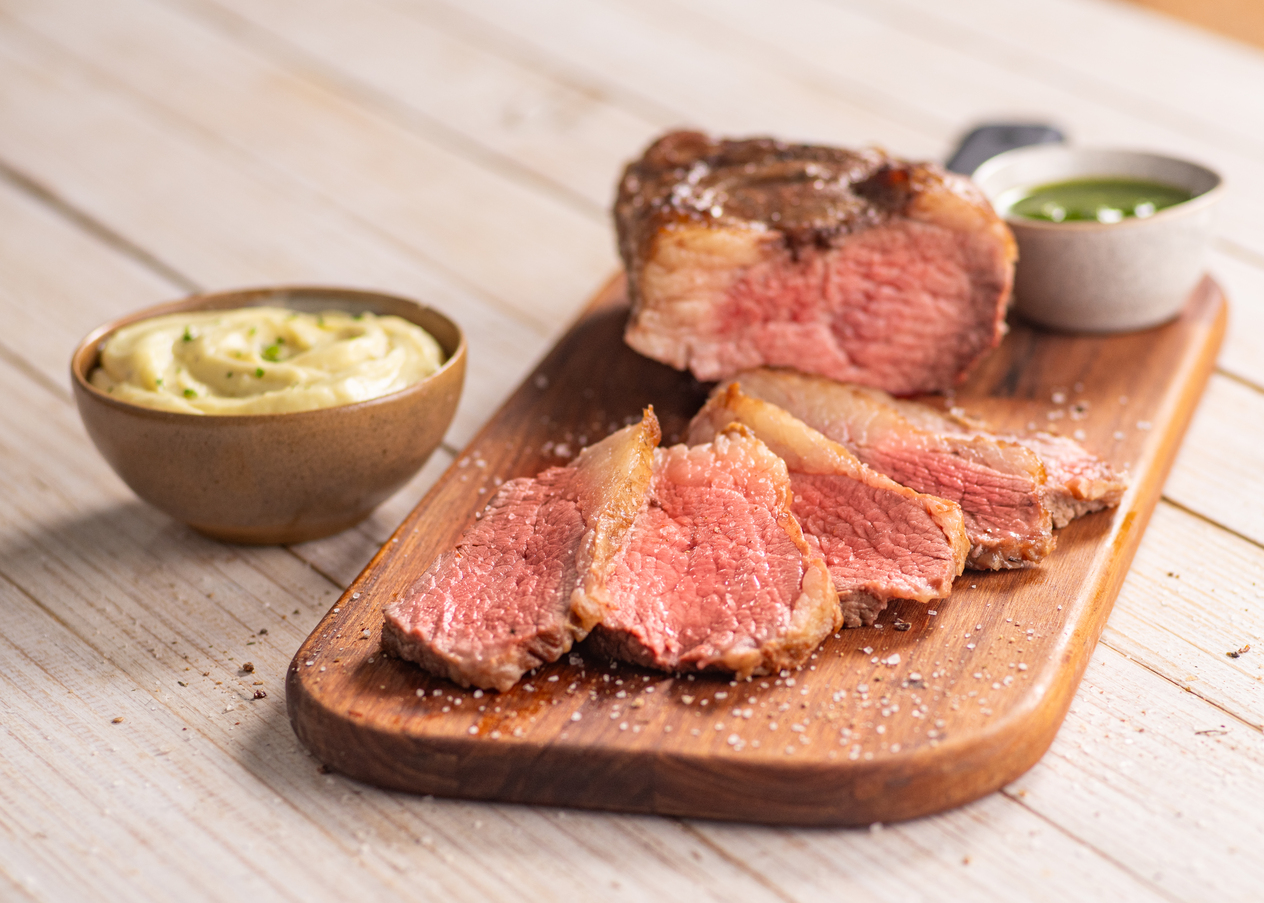 Maminha com purê e pesto: um clássico para o seu churrasco! Maminha com purê e pesto: um clássico para o seu churrasco!
